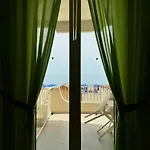 Nettuno Hotel apartamentowy 4*