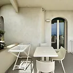 Hotel apartamentowy Nettuno Giardini-Naxos