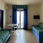 Nettuno Giardini-Naxos