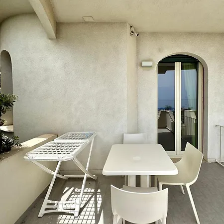 Apartmanhotel Nettuno Giardini Naxos