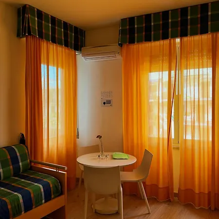 Aparthotel Nettuno Giardini Naxos